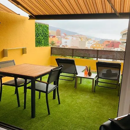 Marina Atico Penthouse شقة