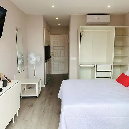 Marina Atico Penthouse شقة بويرتو ذي لا كروز